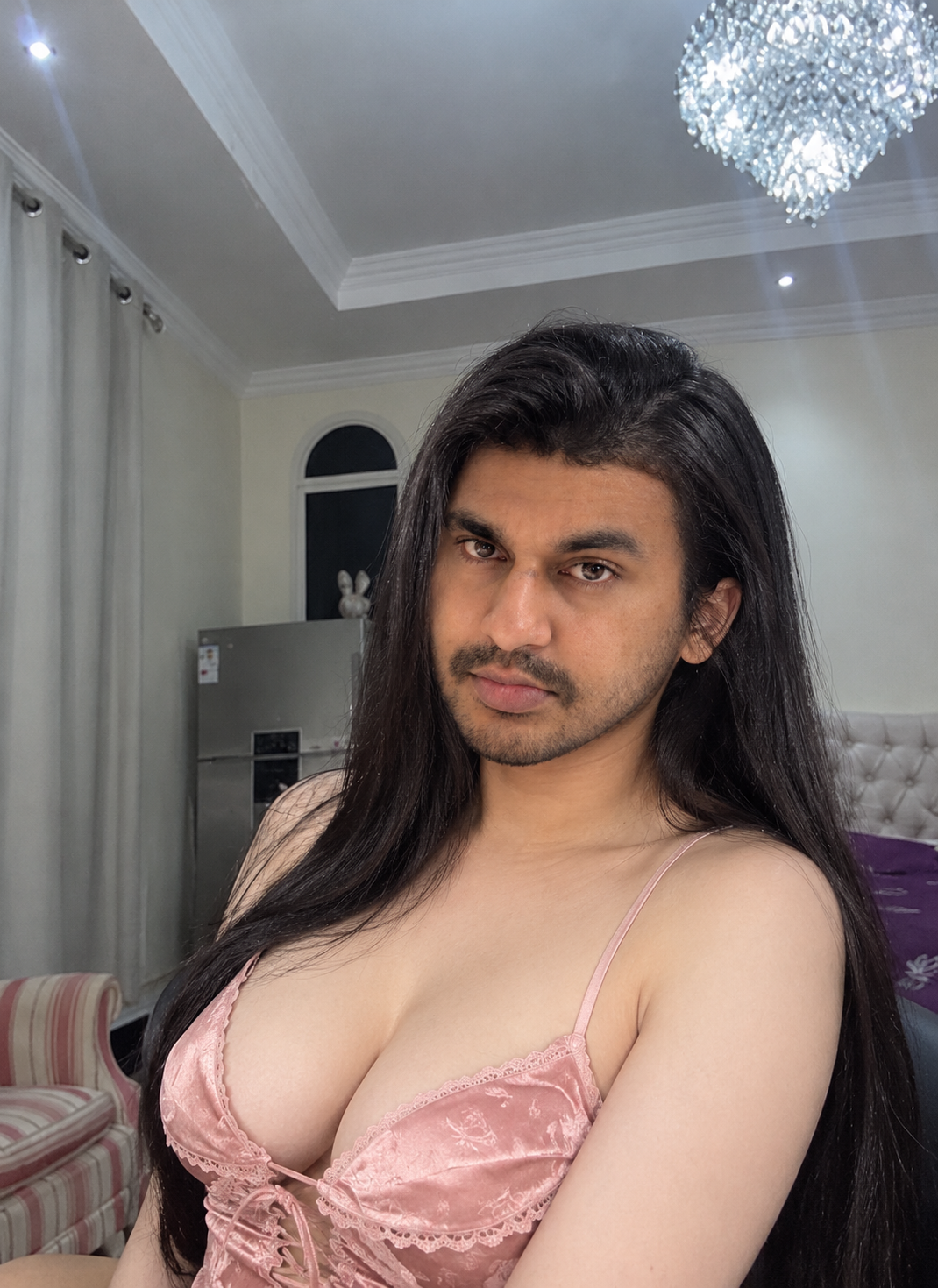 Linh Colombo - escort in Colombo Photo 4 of 7